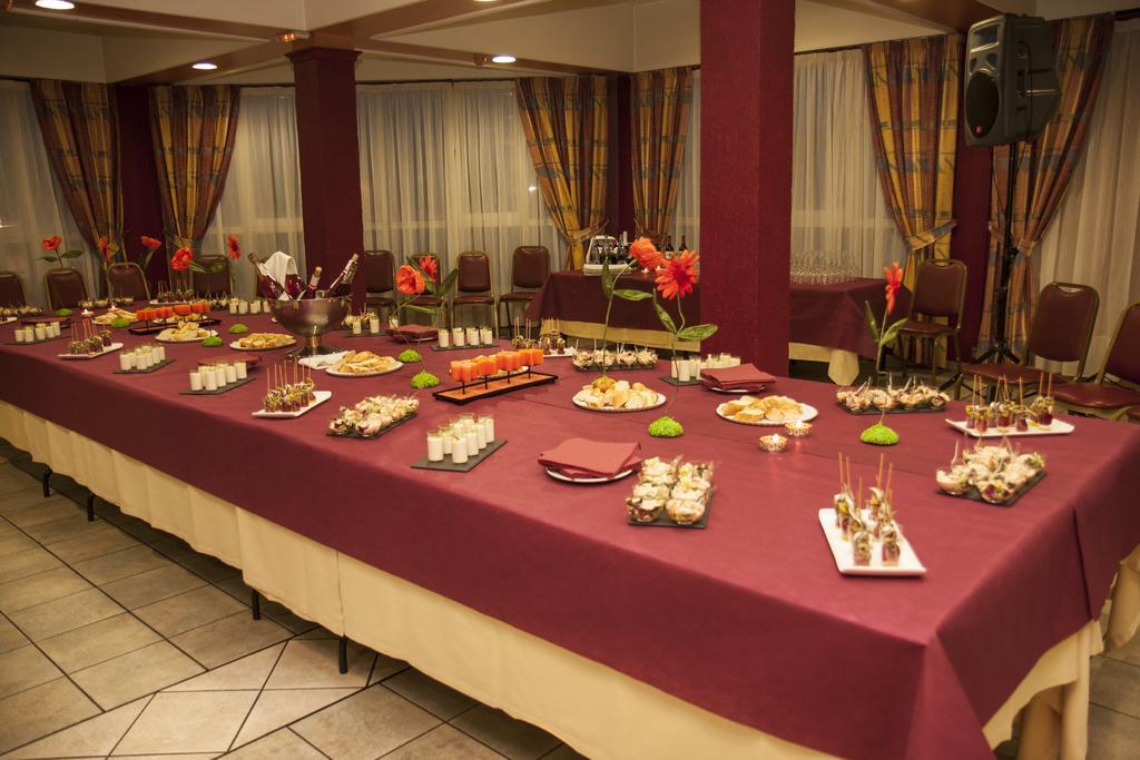 Hotel Alaiz Beriain ภายนอก รูปภาพ